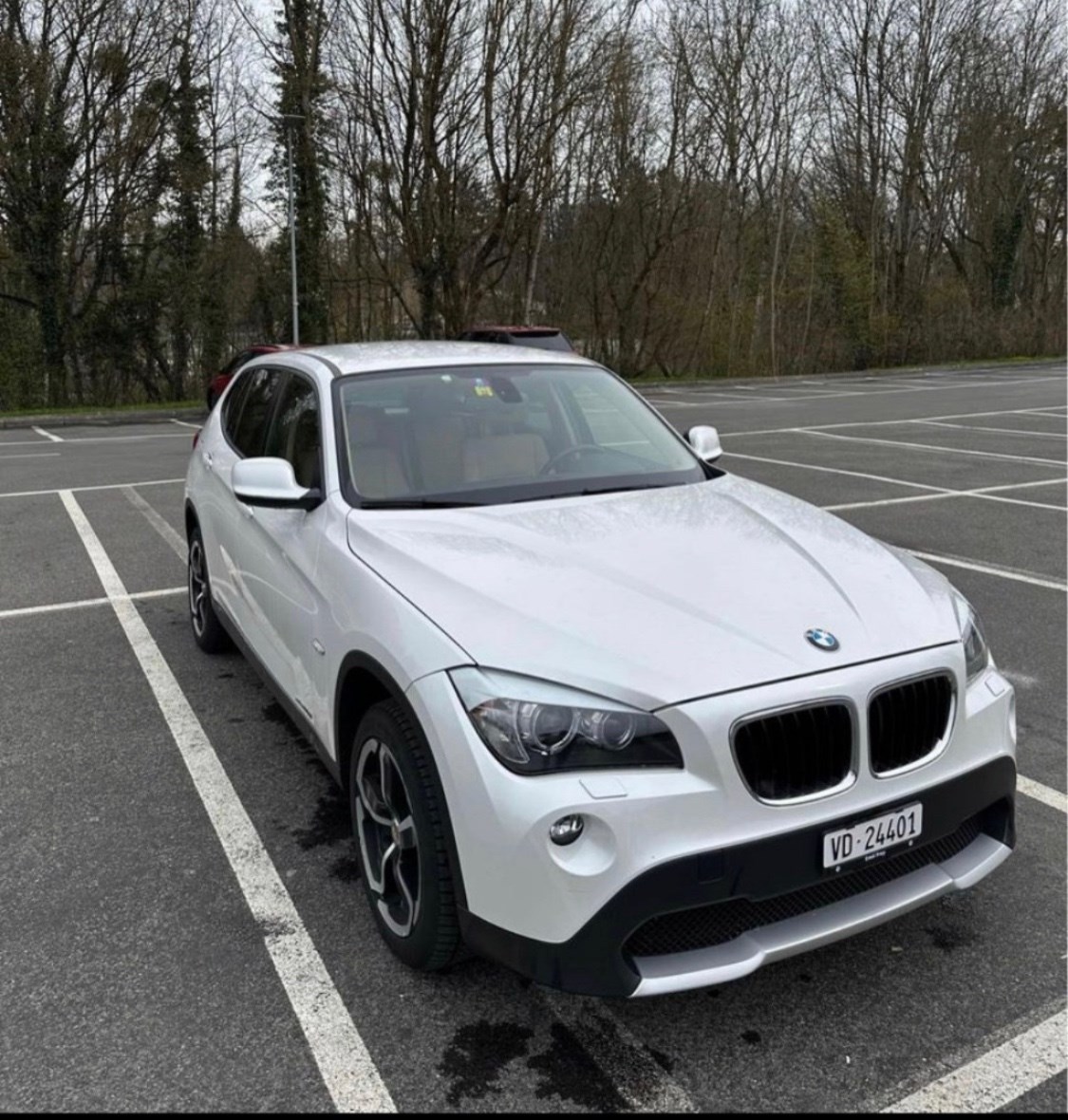 BMW X1 X Drive 20 I-image-2