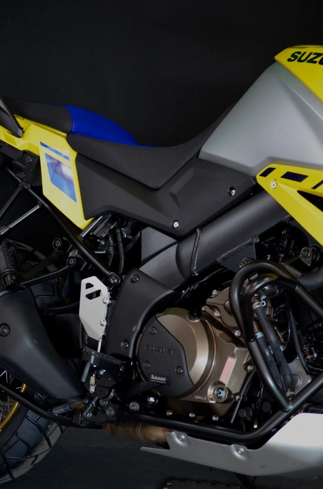 SUZUKI DL 1050 DE-image-8