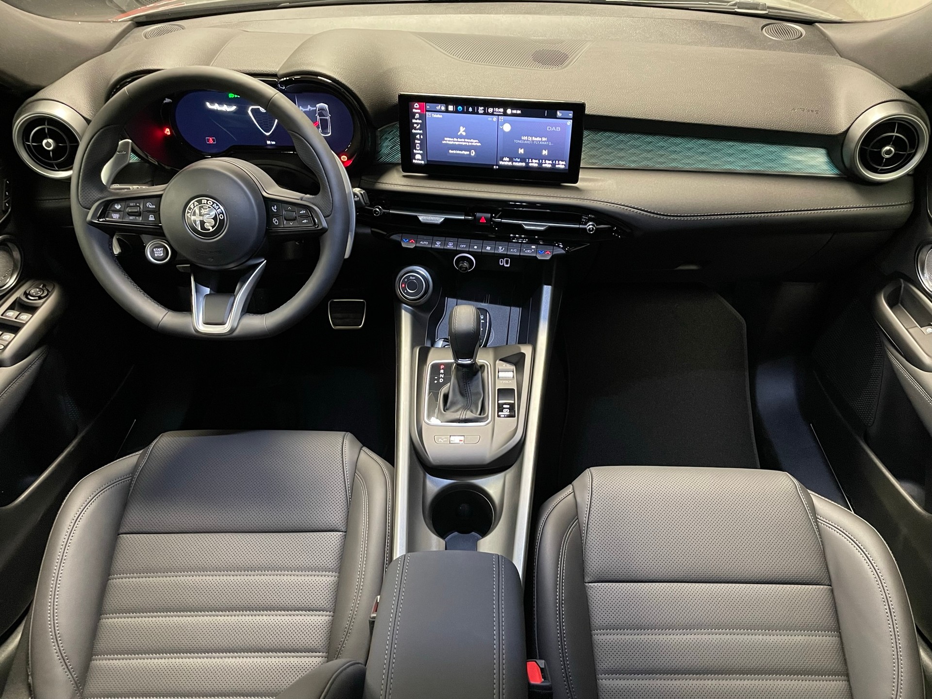 ALFA ROMEO TONALE 1.5 Hybrid 160+20 S-image-3