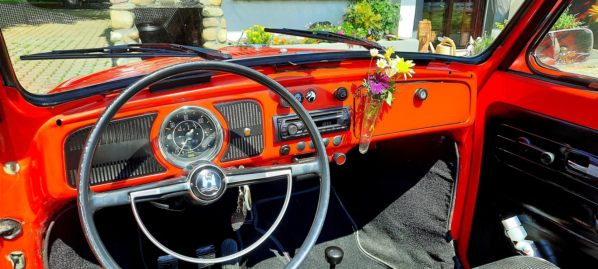 VW Käfer 1500 Cabriolet Type 15 Karmann-image-17