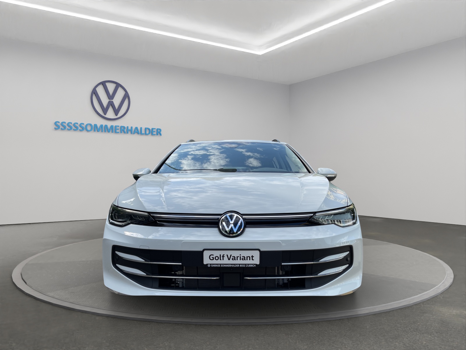 VW Golf Variant 1.5 eTSI mHEV Style-image-4