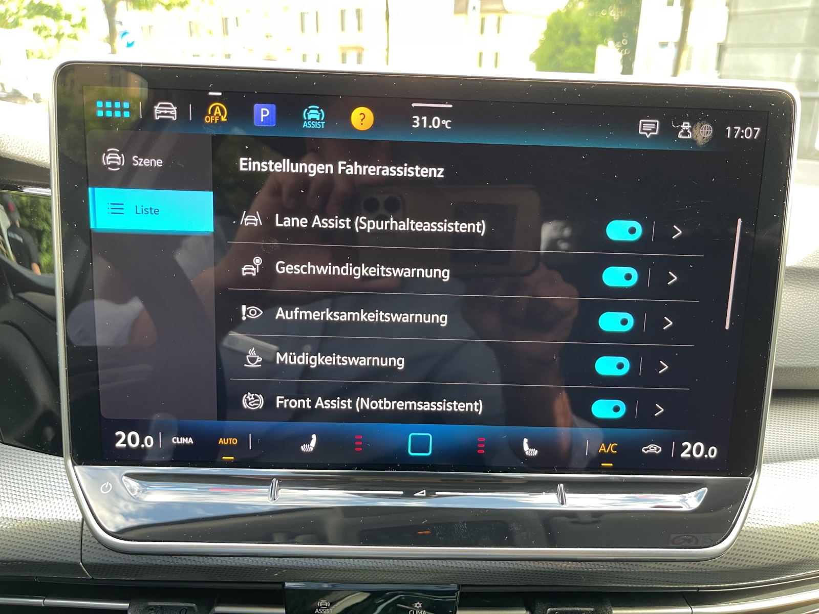 VW Golf Variant 1.5 eTSI mHEV Style-image-12