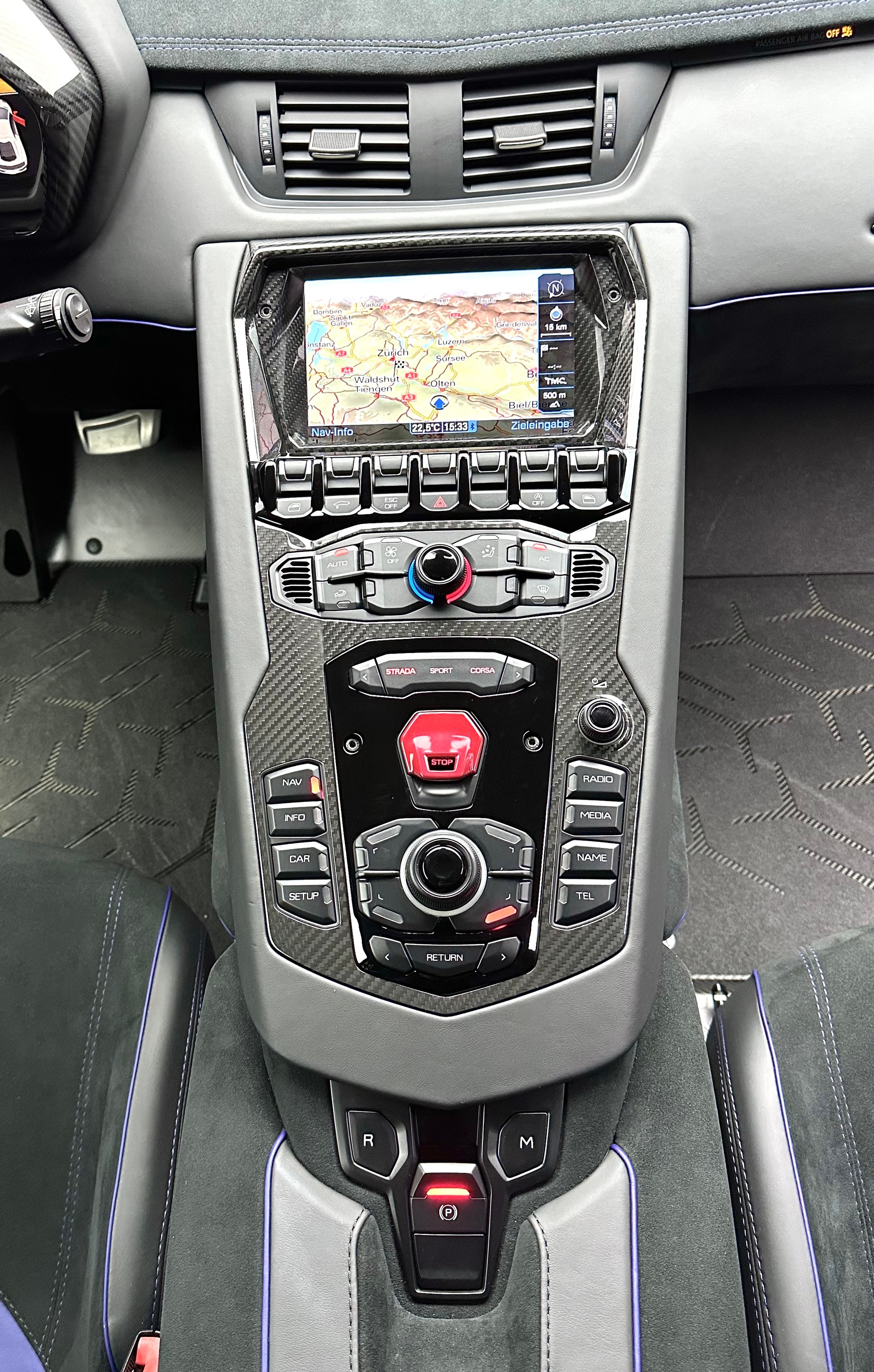 LAMBORGHINI Aventador LP750-4 Superveloce Coupé E-Gear-image-16
