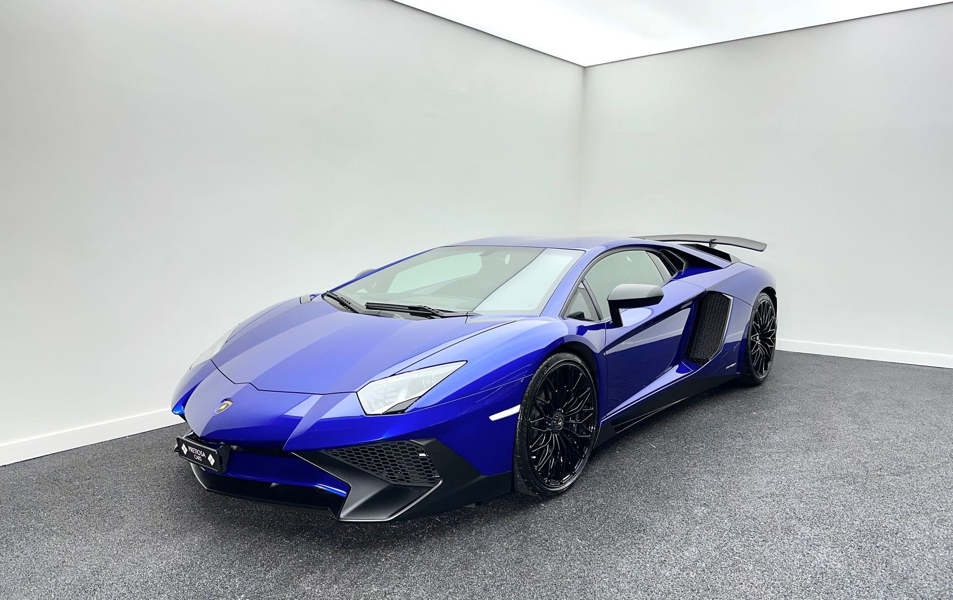 LAMBORGHINI Aventador LP750-4 Superveloce Coupé E-Gear-showroom-element-1