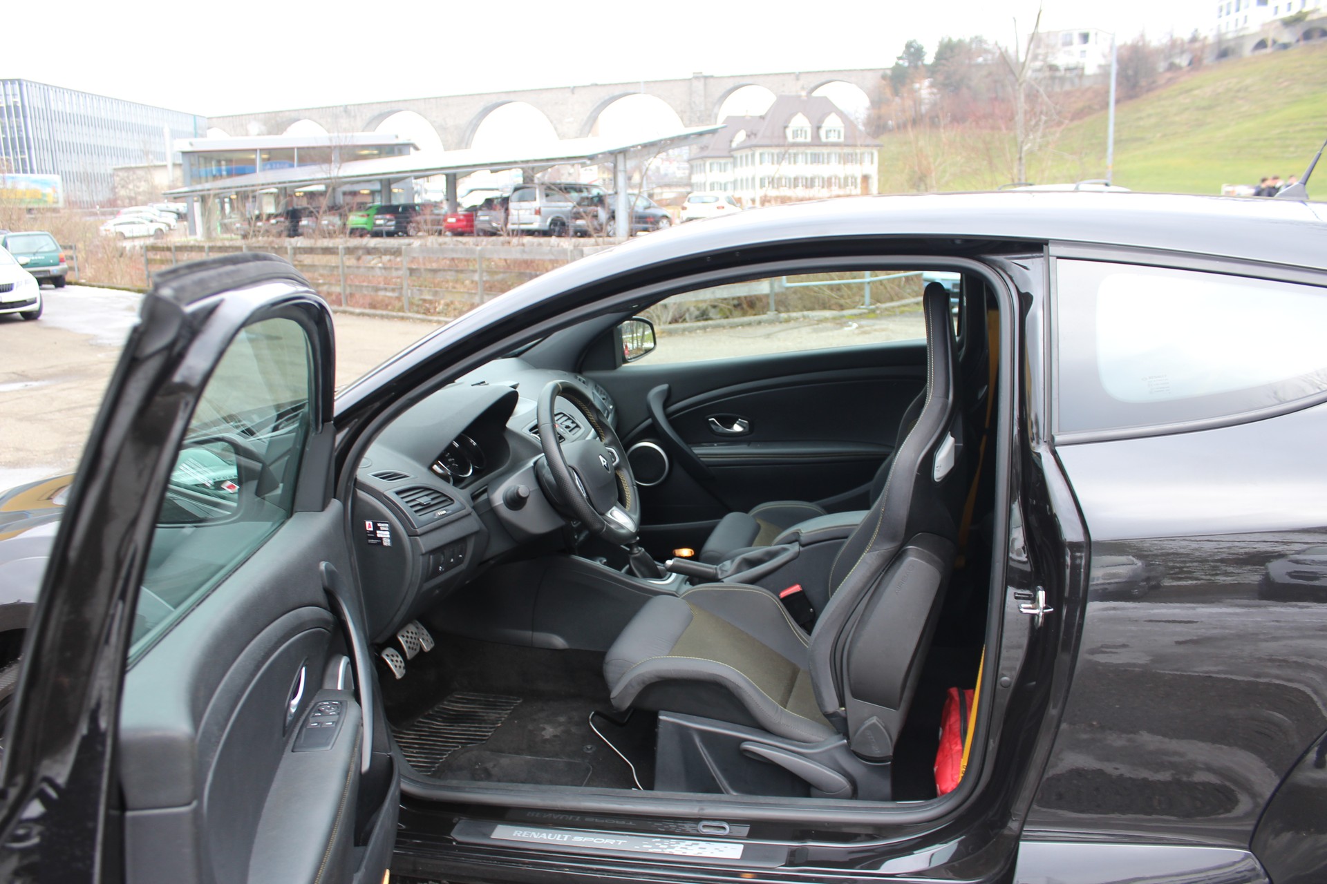 RENAULT Mégane Coupé 2.0 16V Turbo RS-image-11