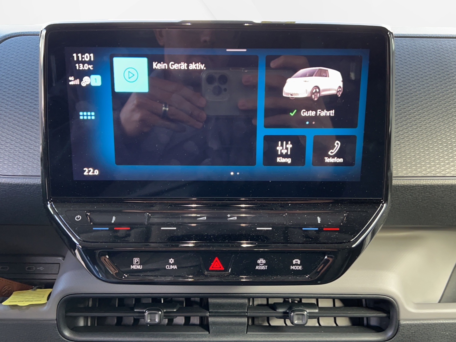 VW ID. Buzz Cargo-image-12