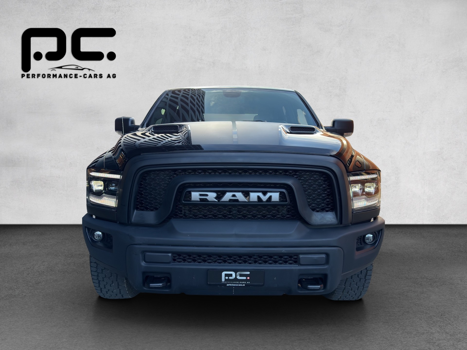 DODGE 5.7 HEMI 1500 Crew Cab Warlock 4x4-image-1