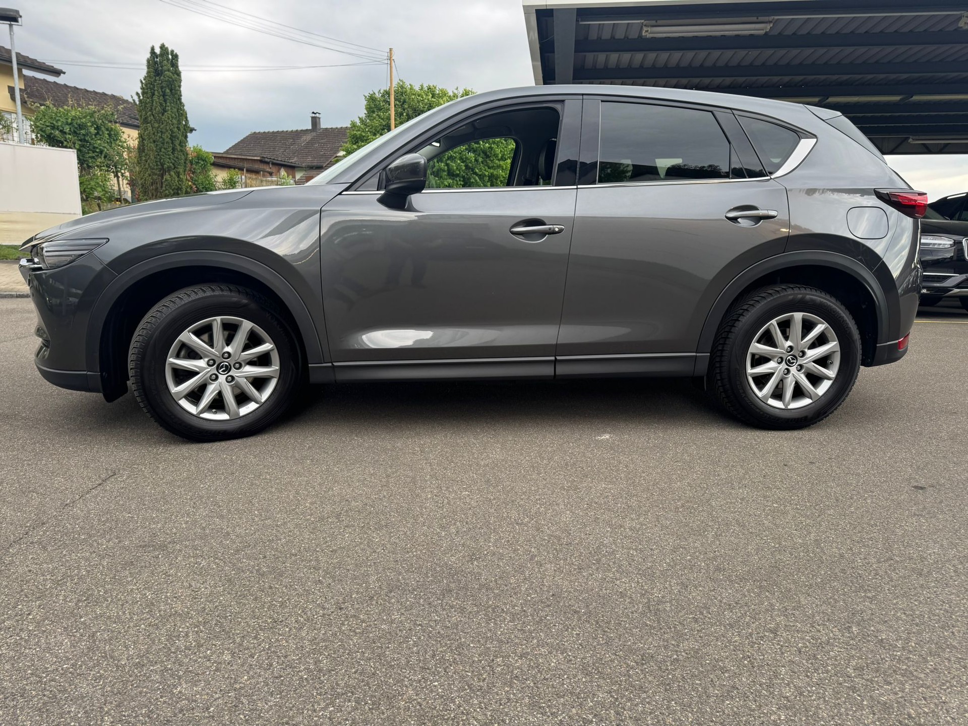 MAZDA CX-5 2.2 D 184 AT Revolution AWD-image-3