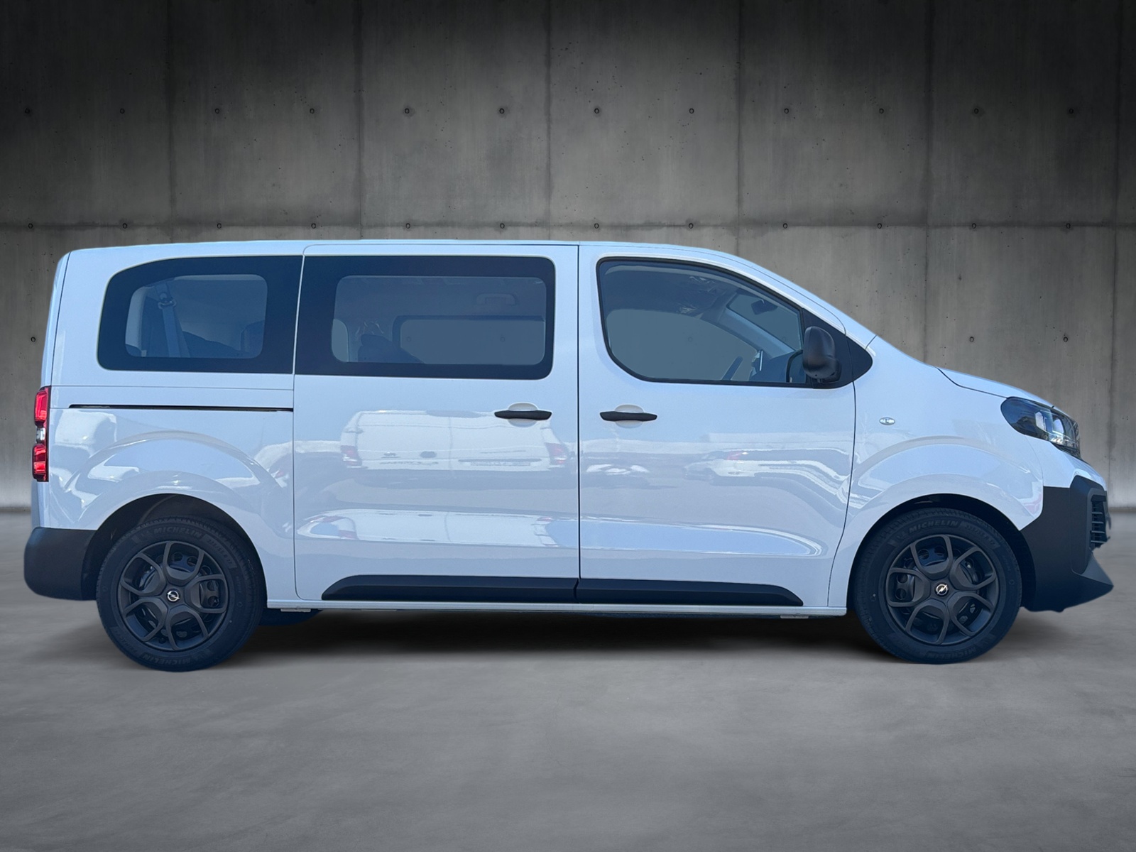 OPEL Vivaro Combi 2.0 CDTI s/s M-showroom-element-2