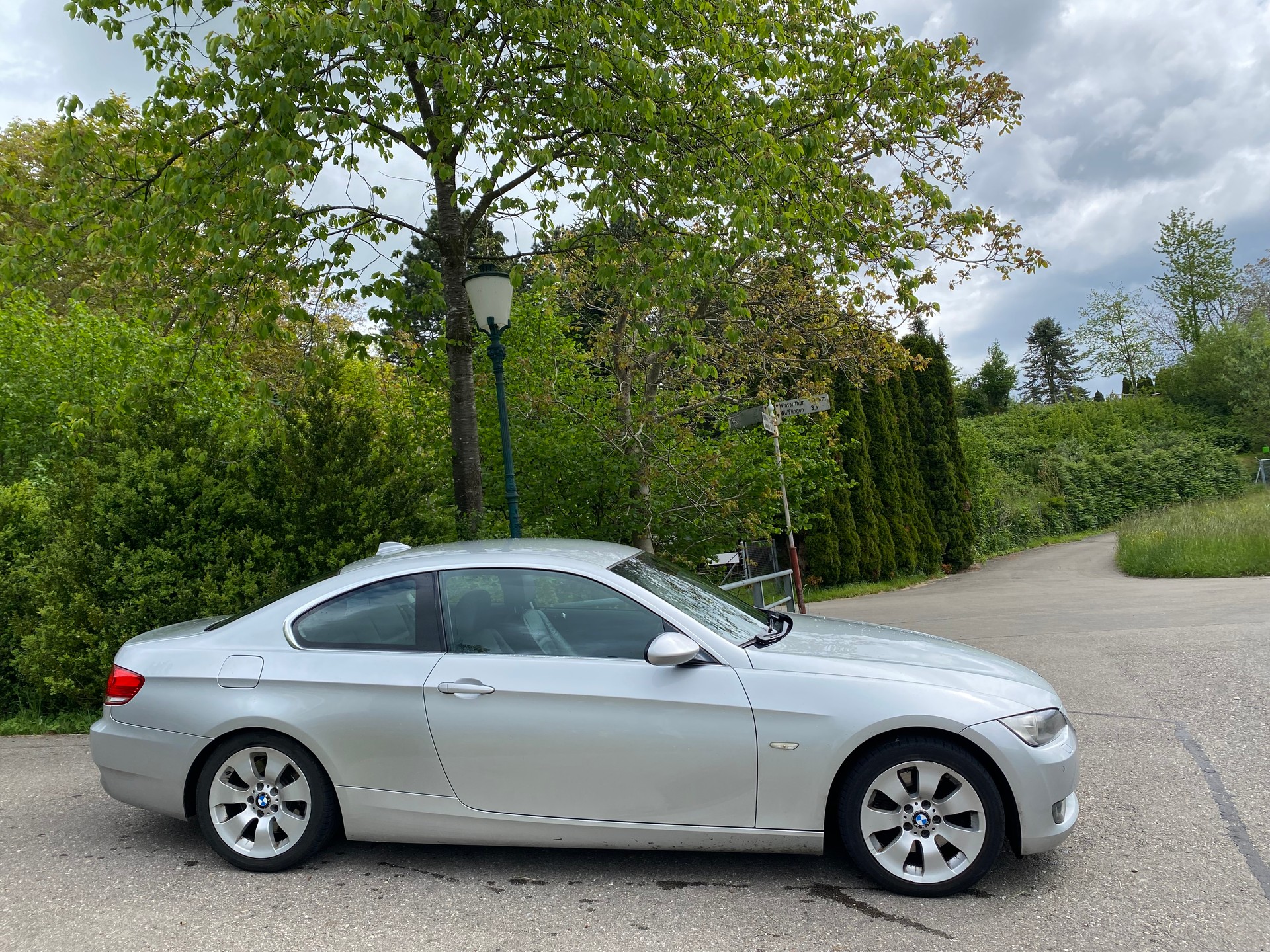 BMW 330i xDrive Coupé-image-3
