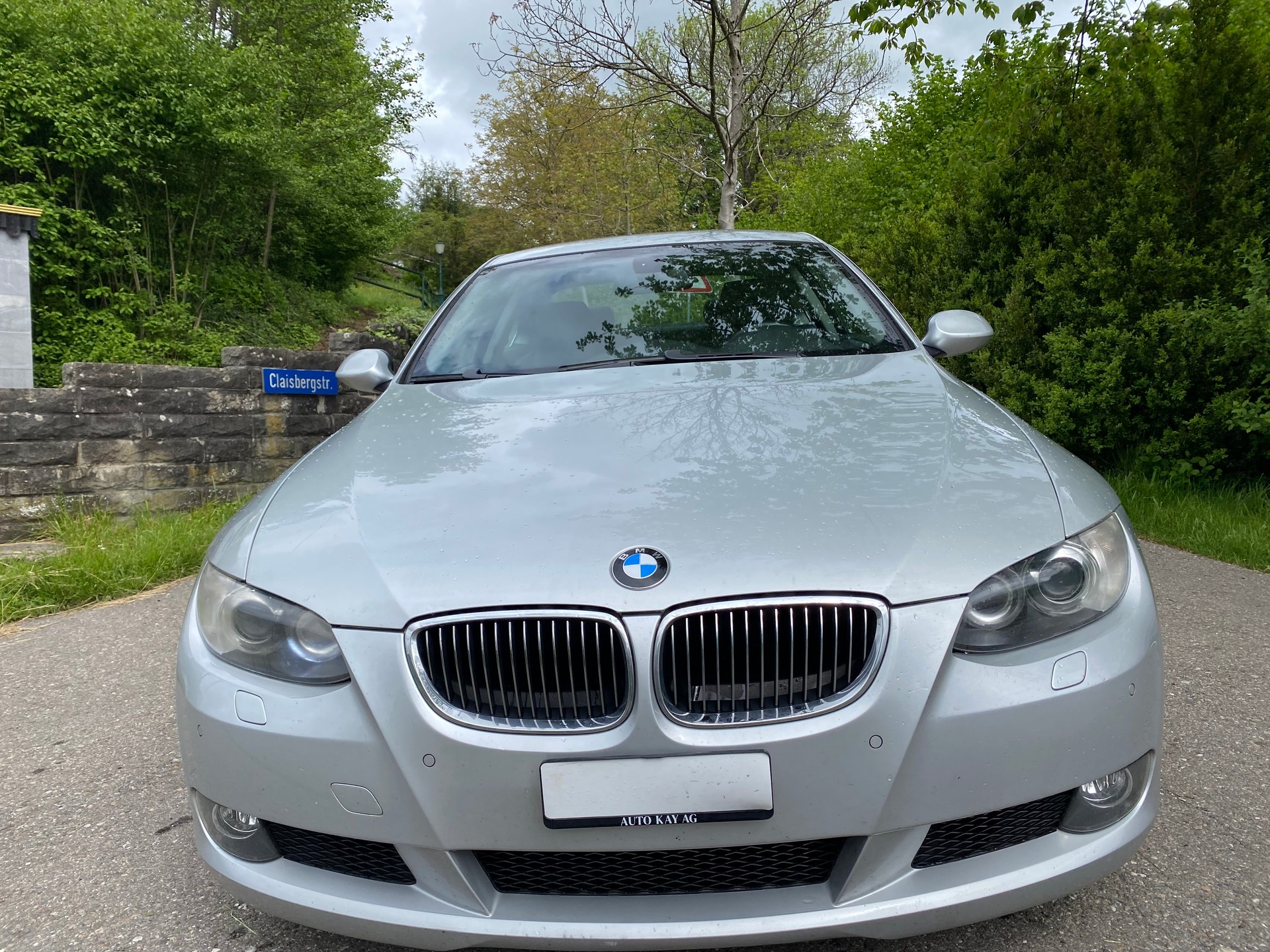 BMW 330i xDrive Coupé-image-2
