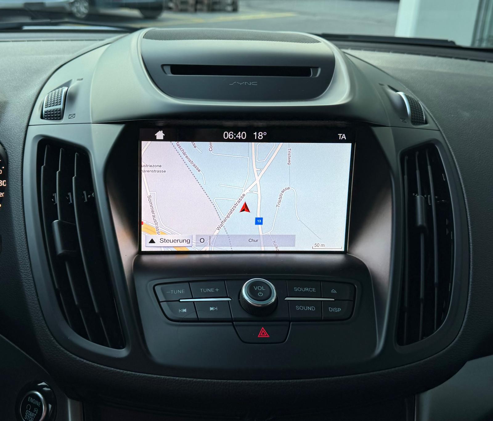 FORD Kuga 1.5 Business 2WD-image-12