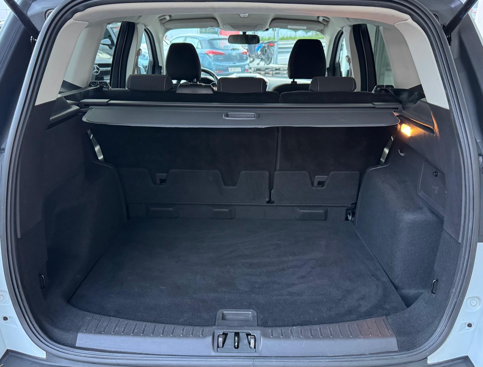 FORD Kuga 1.5 Business 2WD-image-9