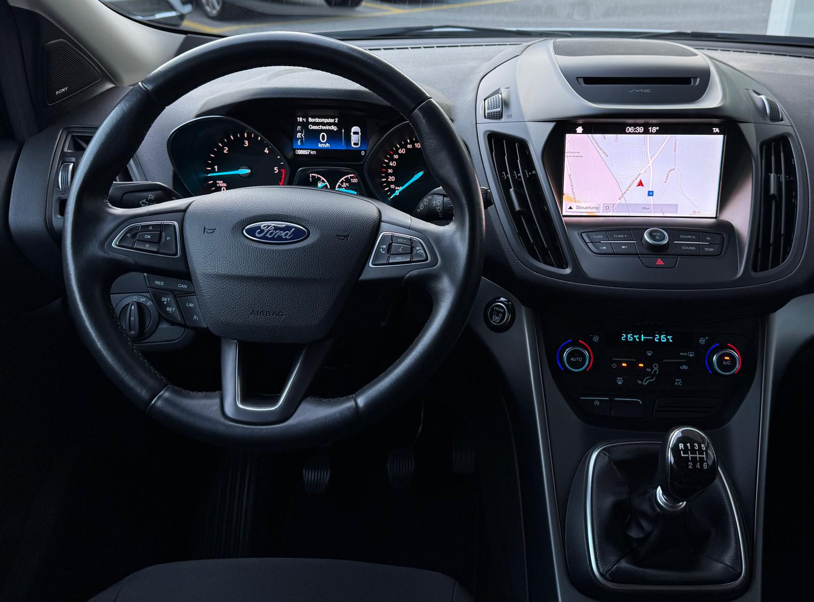 FORD Kuga 1.5 Business 2WD-image-11