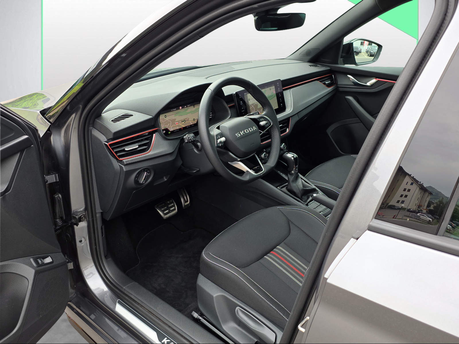 SKODA Kamiq 1.0 TSI Monte Carlo DSG-image-5