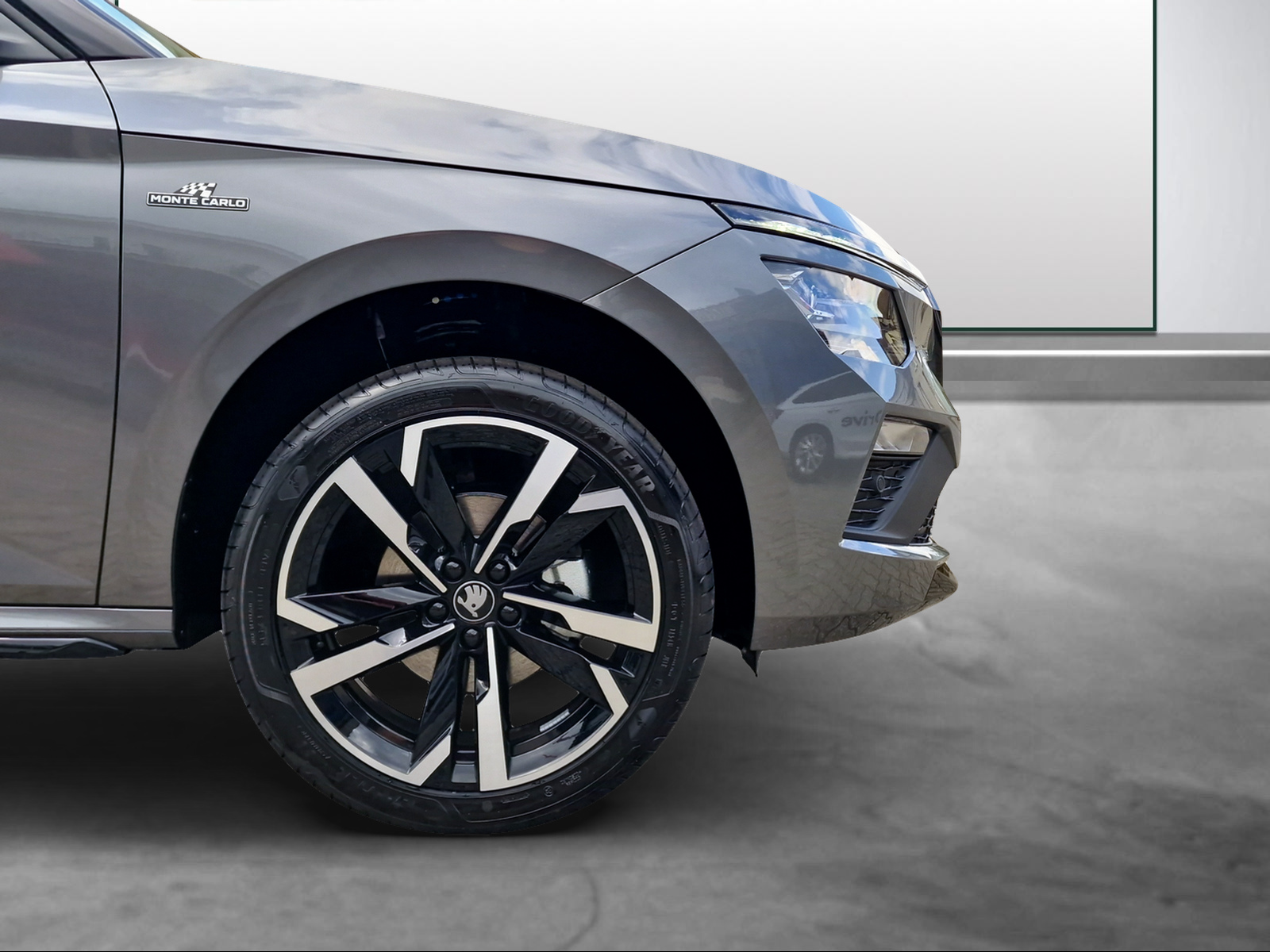 SKODA Kamiq 1.0 TSI Monte Carlo DSG-image-14