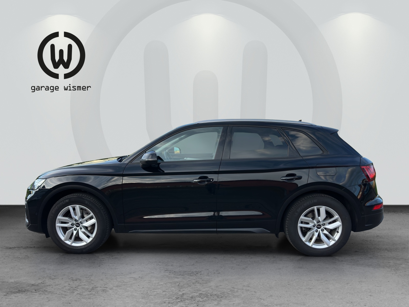 AUDI Q5 50 TFSI e PHEV quattro S-tronic-image-1