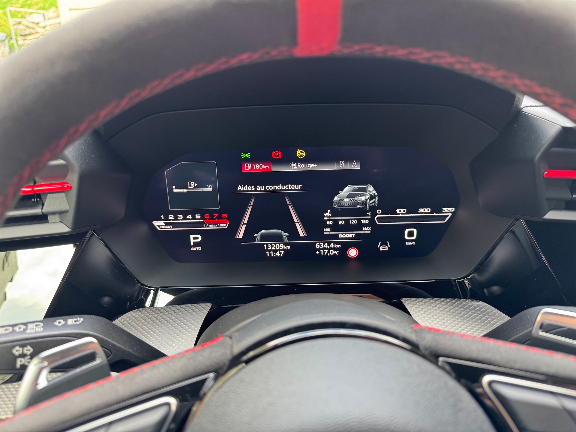 AUDI RS3 Sportback 2.5 TSI quattro S-tronic-image-13
