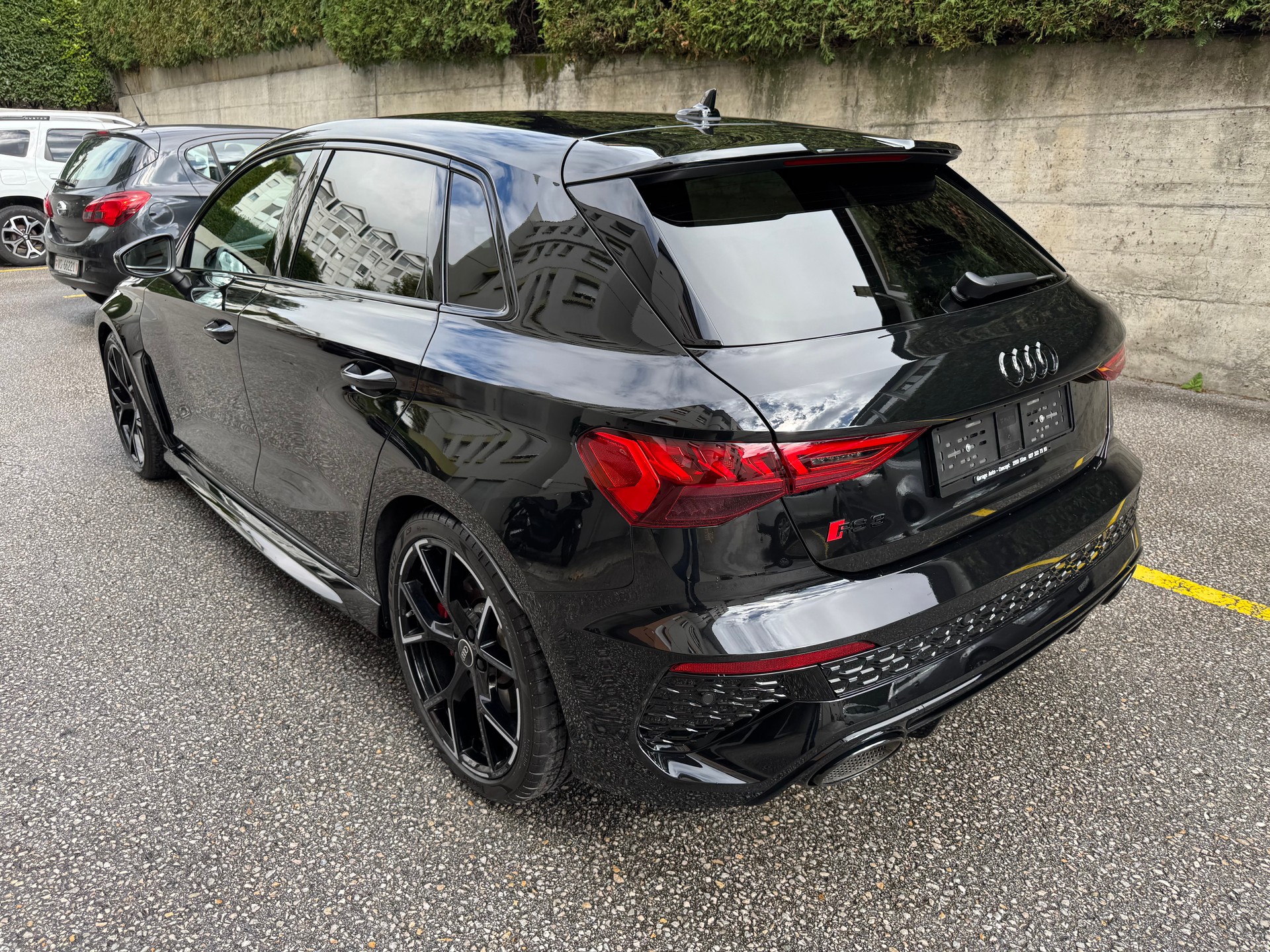 AUDI RS3 Sportback 2.5 TSI quattro S-tronic-image-3