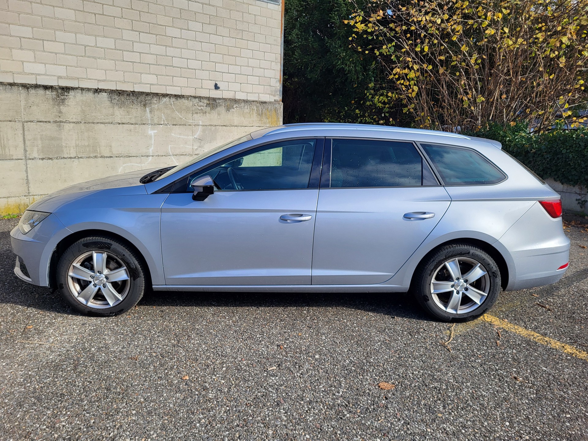 SEAT Leon ST 1.6 TDI CR Style DSG-image-1