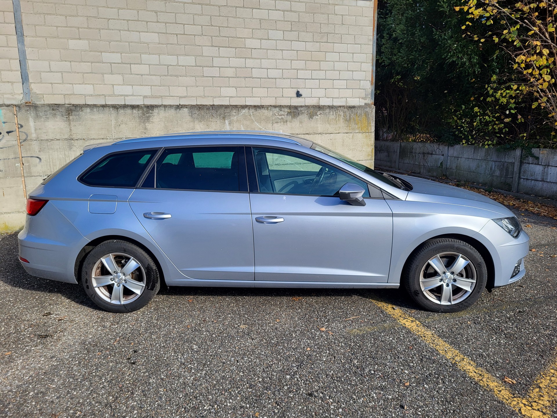 SEAT Leon ST 1.6 TDI CR Style DSG-image-5