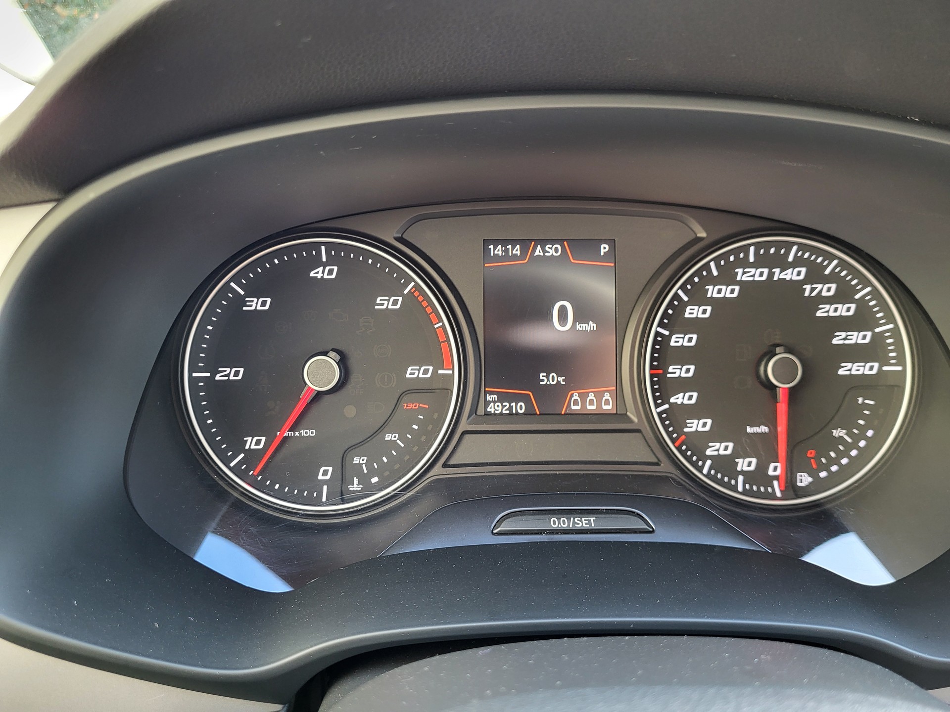 SEAT Leon ST 1.6 TDI CR Style DSG-image-11
