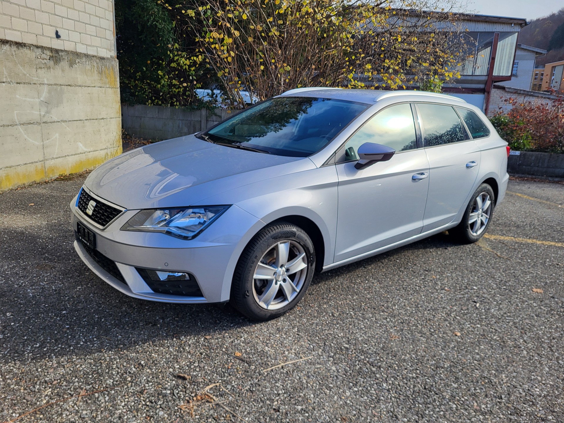 SEAT Leon ST 1.6 TDI CR Style DSG-image-0