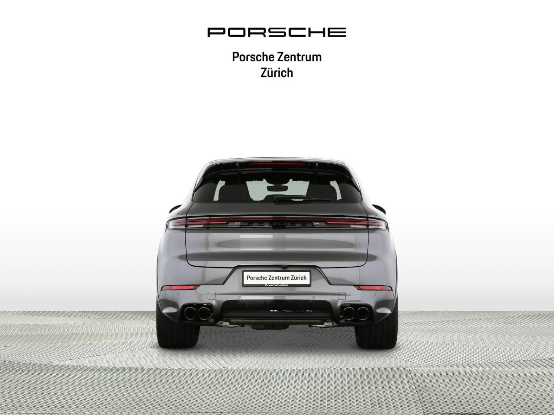 PORSCHE Cayenne S E-Hybrid Black Edition-image-7
