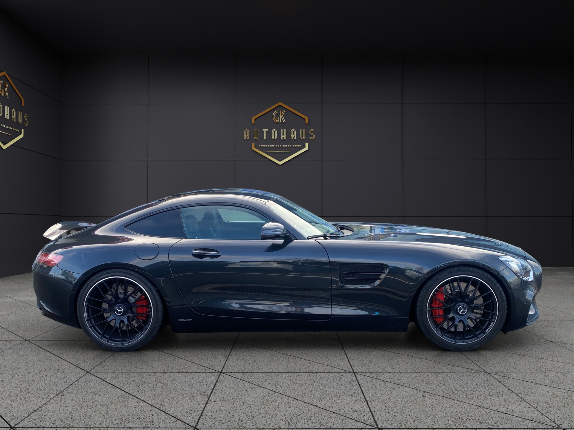 MERCEDES-BENZ AMG GT S Speedshift DCT-image-6