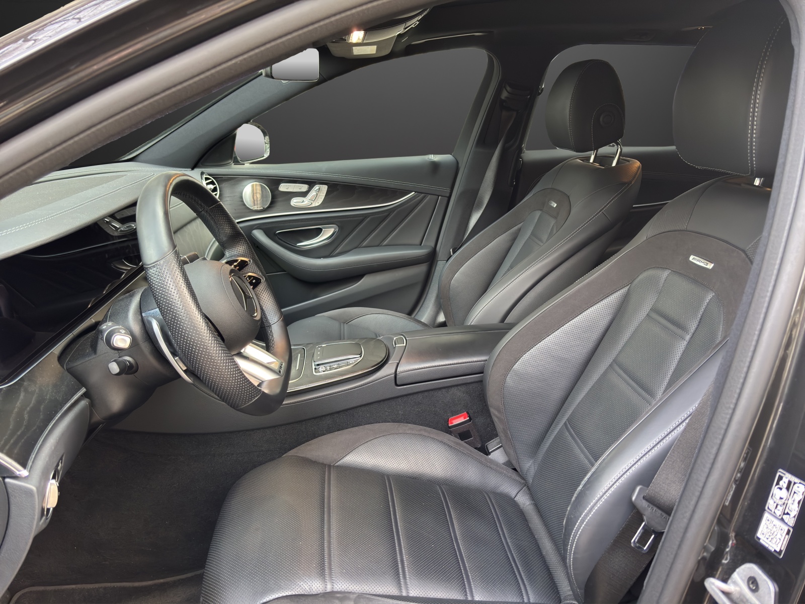 MERCEDES-BENZ AMG E 53 T 4Matic+ Speedshift 9G-TCT-image-9