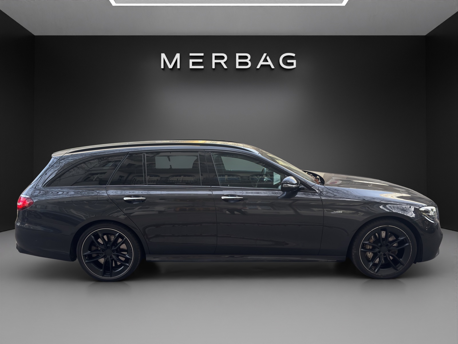 MERCEDES-BENZ AMG E 53 T 4Matic+ Speedshift 9G-TCT-image-2