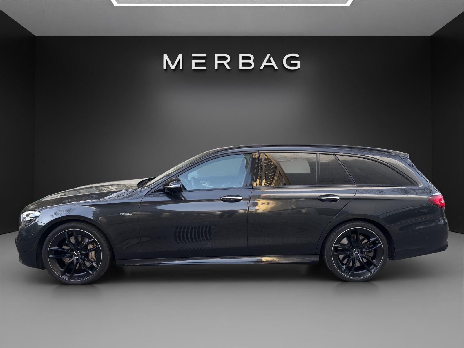 MERCEDES-BENZ AMG E 53 T 4Matic+ Speedshift 9G-TCT-image-3