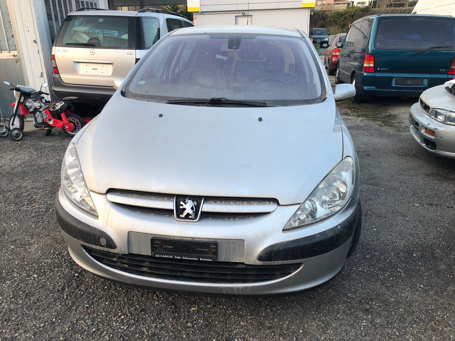 PEUGEOT 307 2.0 16V XT