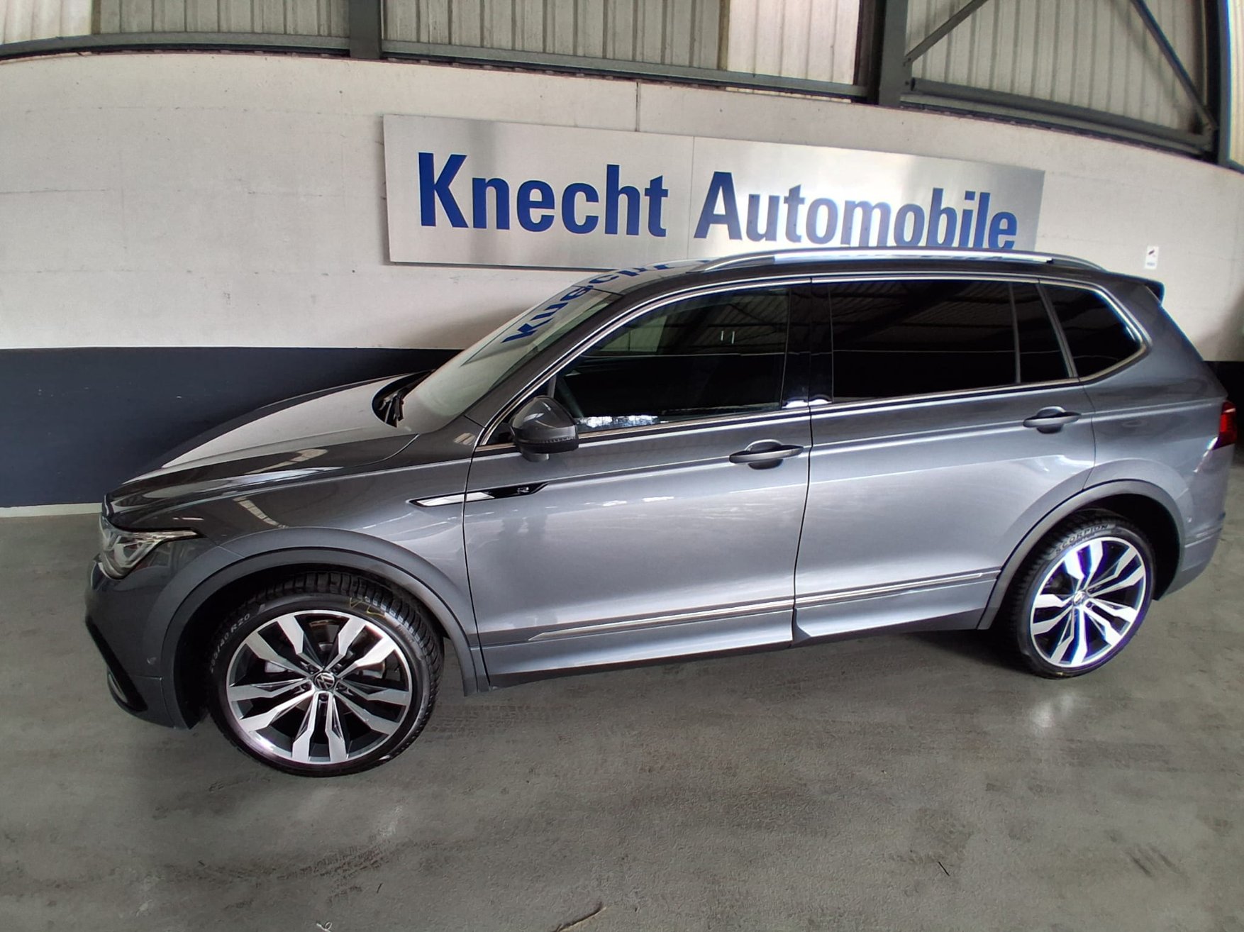 VW Tiguan Allspace 2.0 TSI R-Line DSG