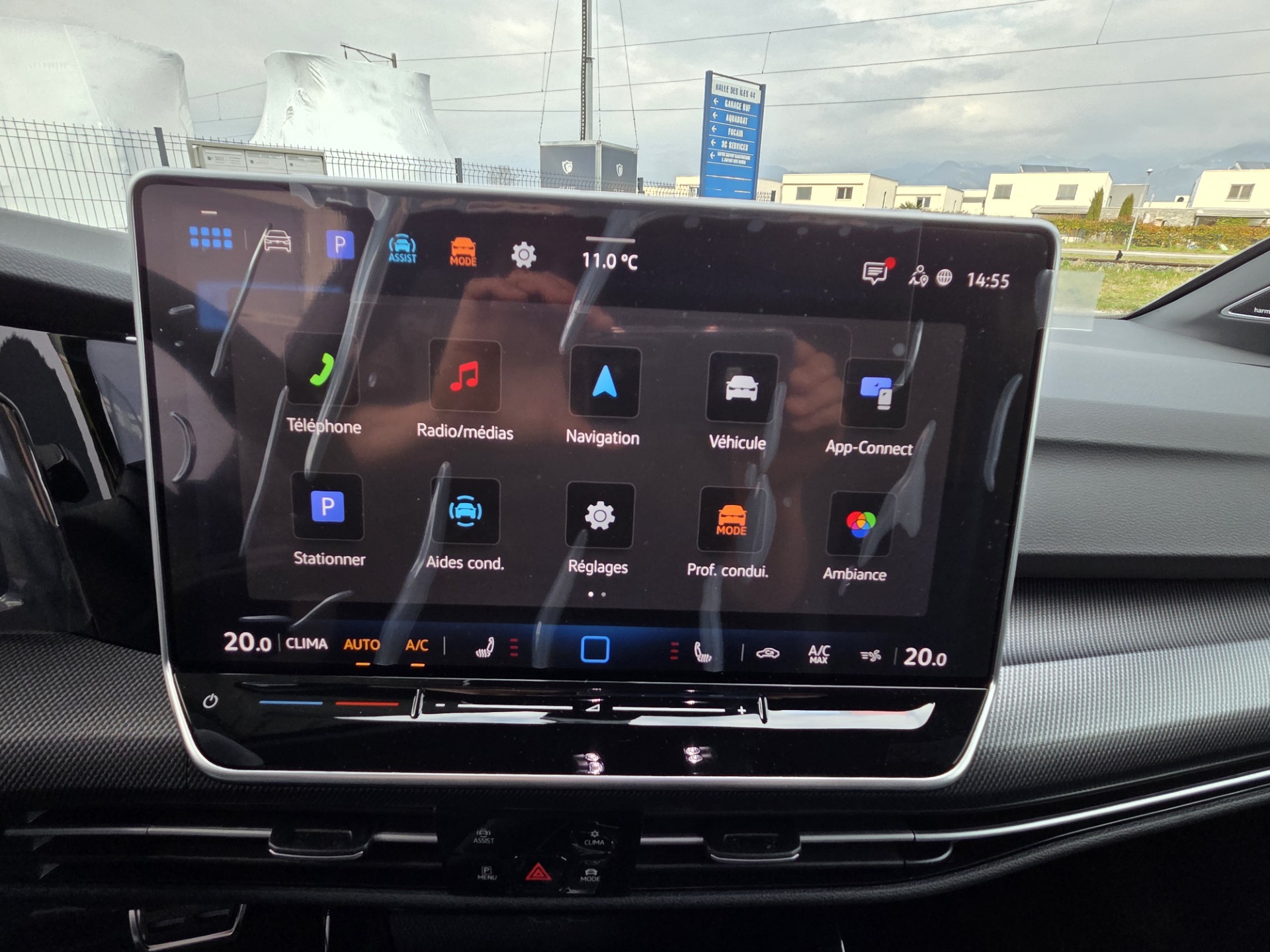 VW Golf 2.0 TSI R DSG 4 Motion-image-14