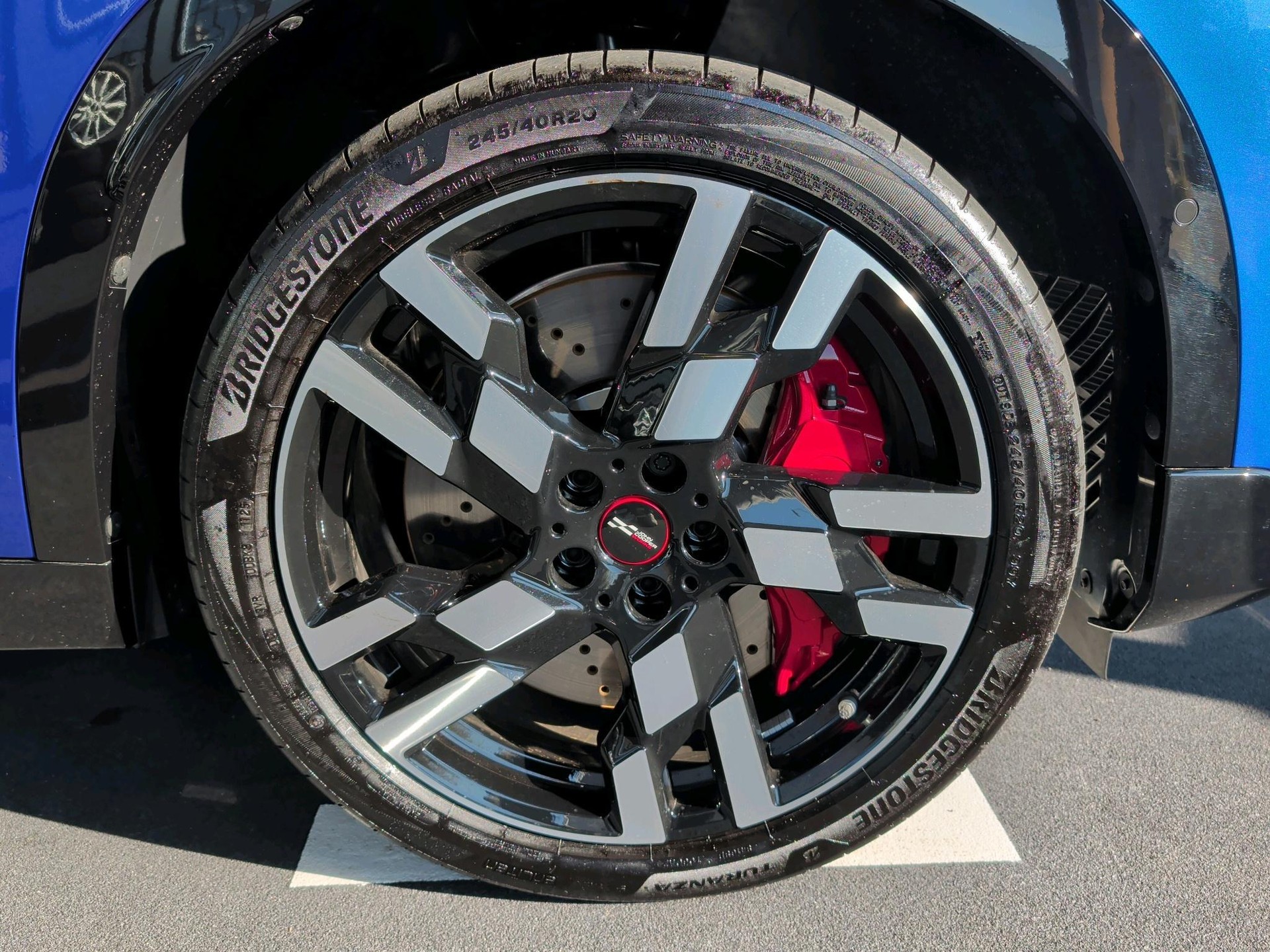 MINI John Cooper Works Countryman ALL4-image-8