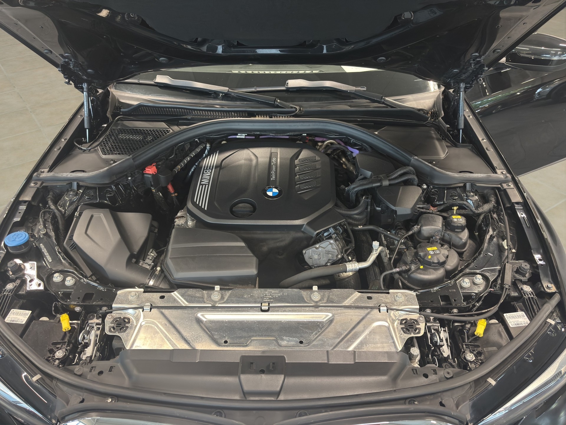 BMW 320d xDrive 48V Touring Steptronic-image-22