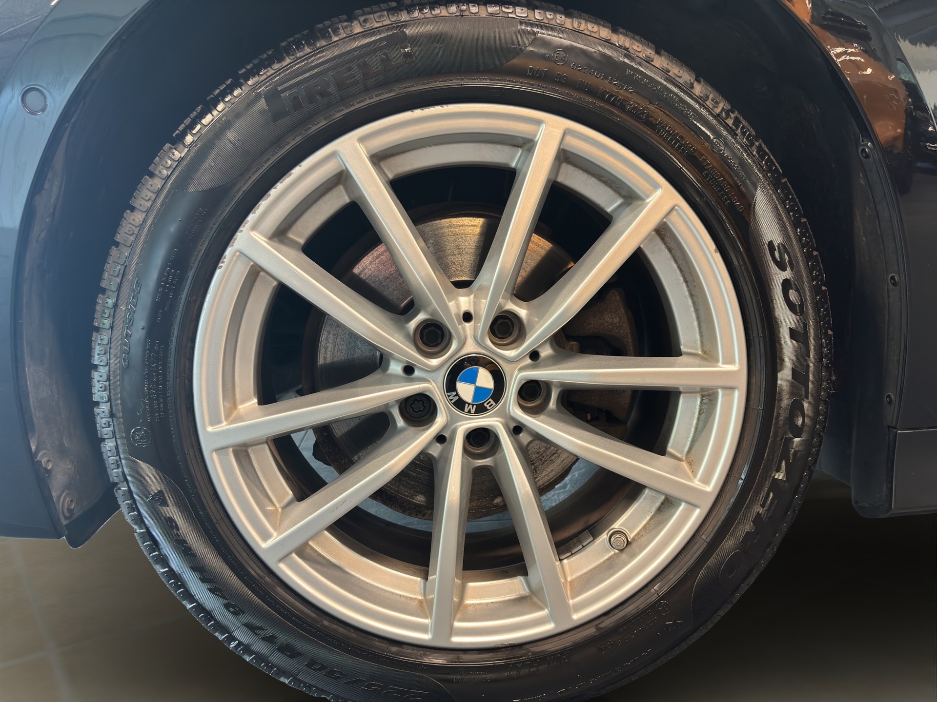 BMW 320d xDrive 48V Touring Steptronic-image-8