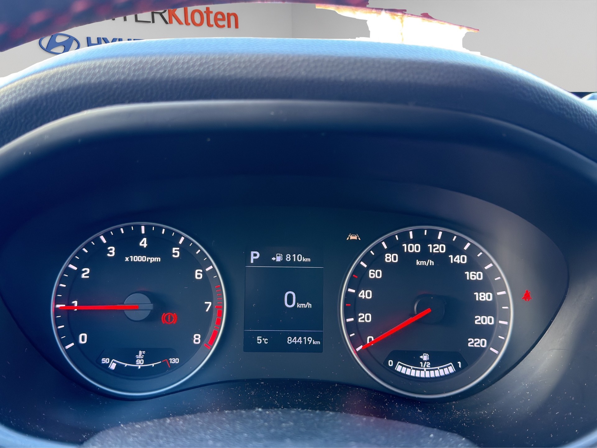 HYUNDAI i20 1.0 T-GDi Amplia-image-8