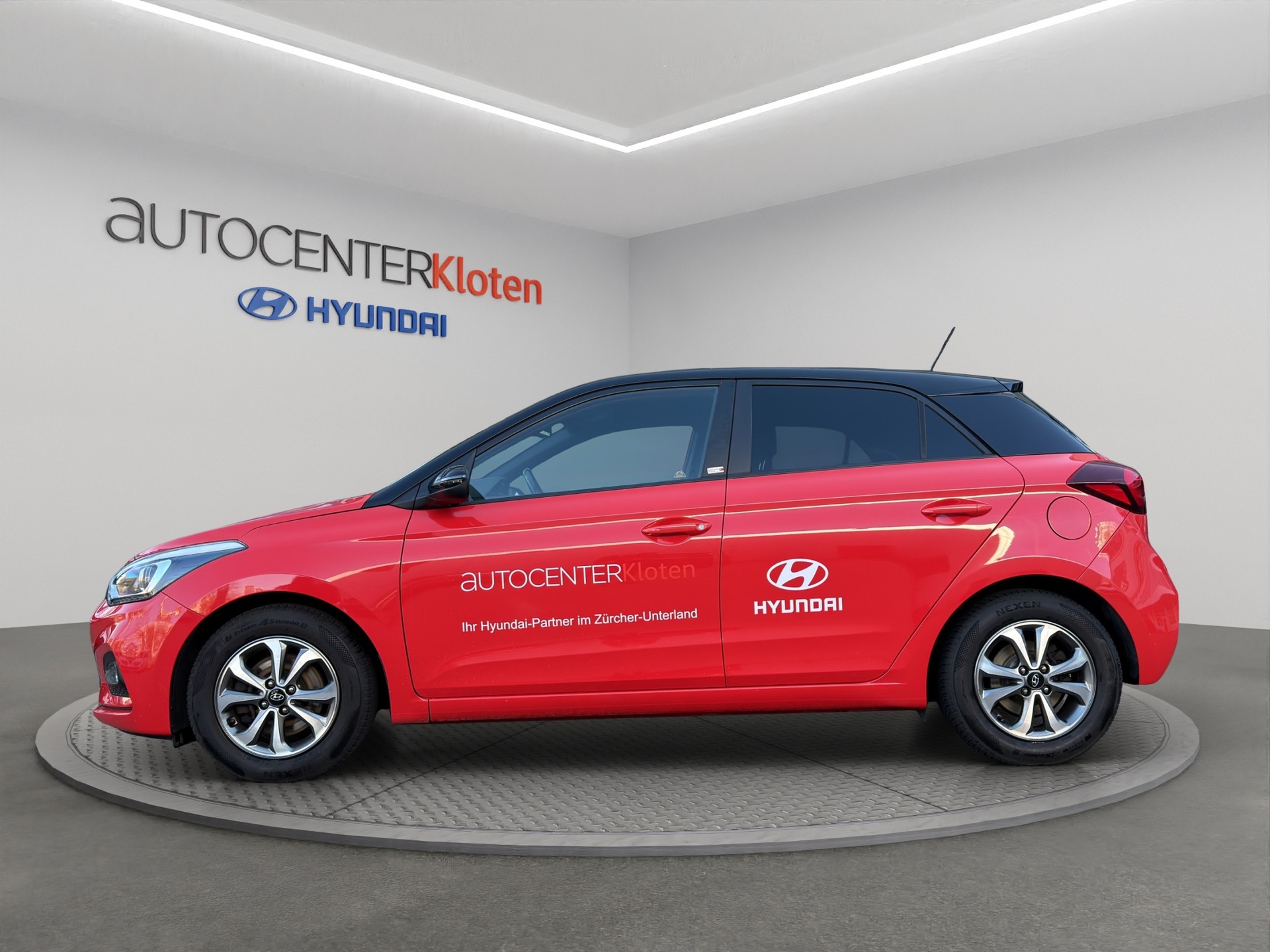 HYUNDAI i20 1.0 T-GDi Amplia-image-2