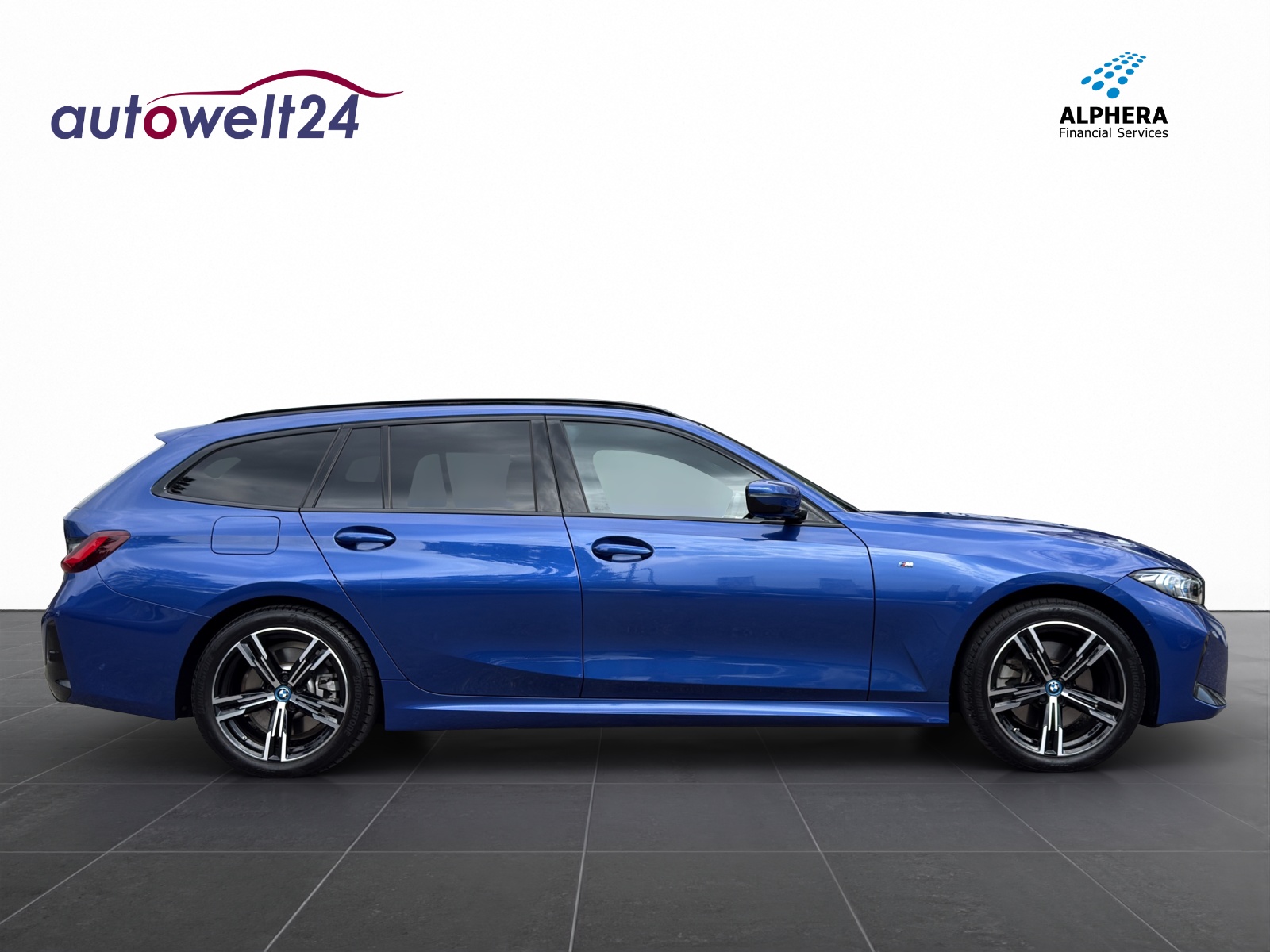 BMW 330e x DriveTouring Steptronic M Sport-image-4