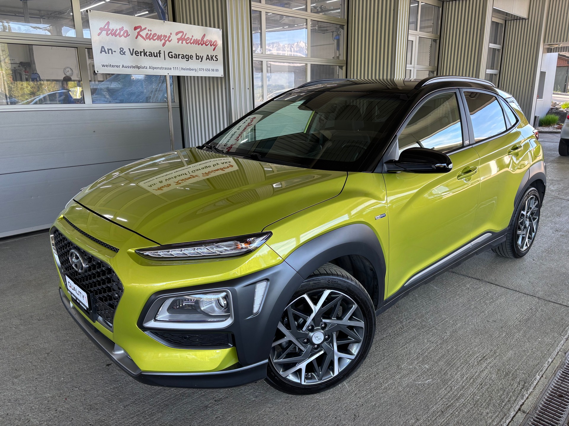 HYUNDAI Kona 1.6 GDi HEV Vertex DCT mit AHK