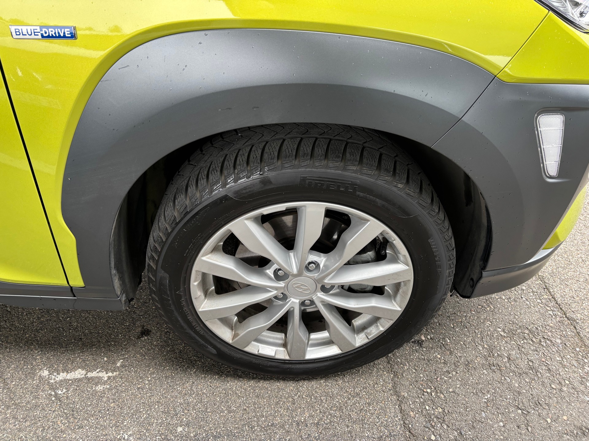 HYUNDAI Kona 1.6 GDi HEV Vertex DCT mit AHK-image-9