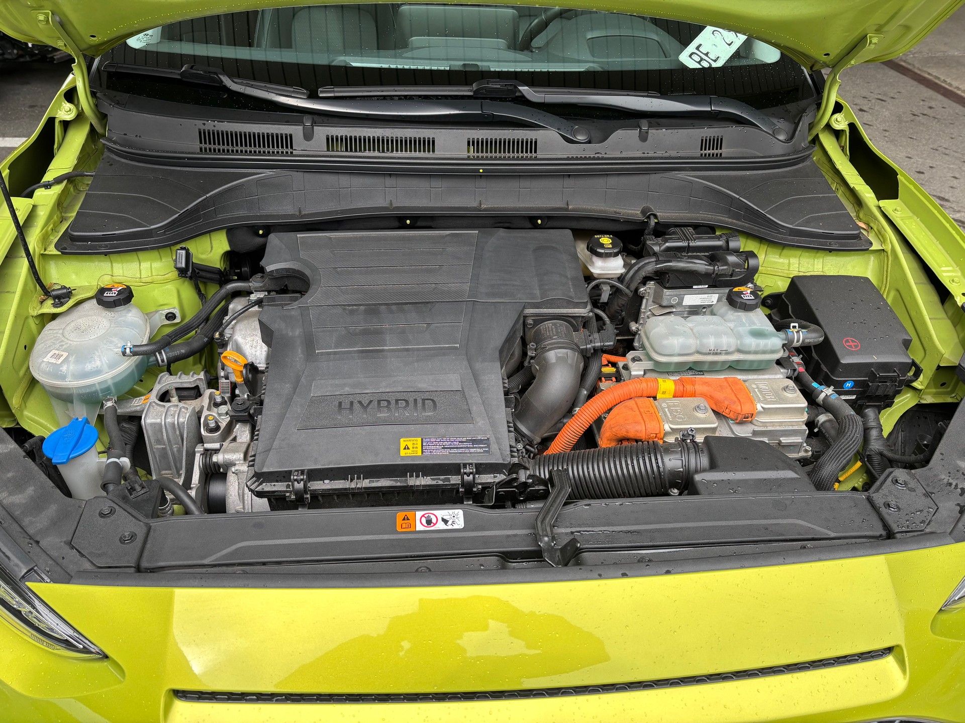 HYUNDAI Kona 1.6 GDi HEV Vertex DCT mit AHK-image-10