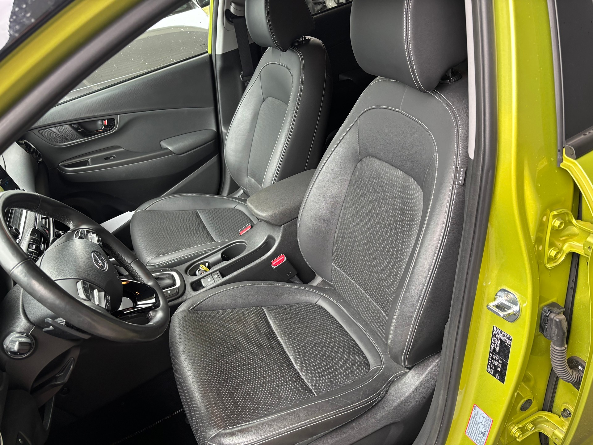 HYUNDAI Kona 1.6 GDi HEV Vertex DCT mit AHK-image-6