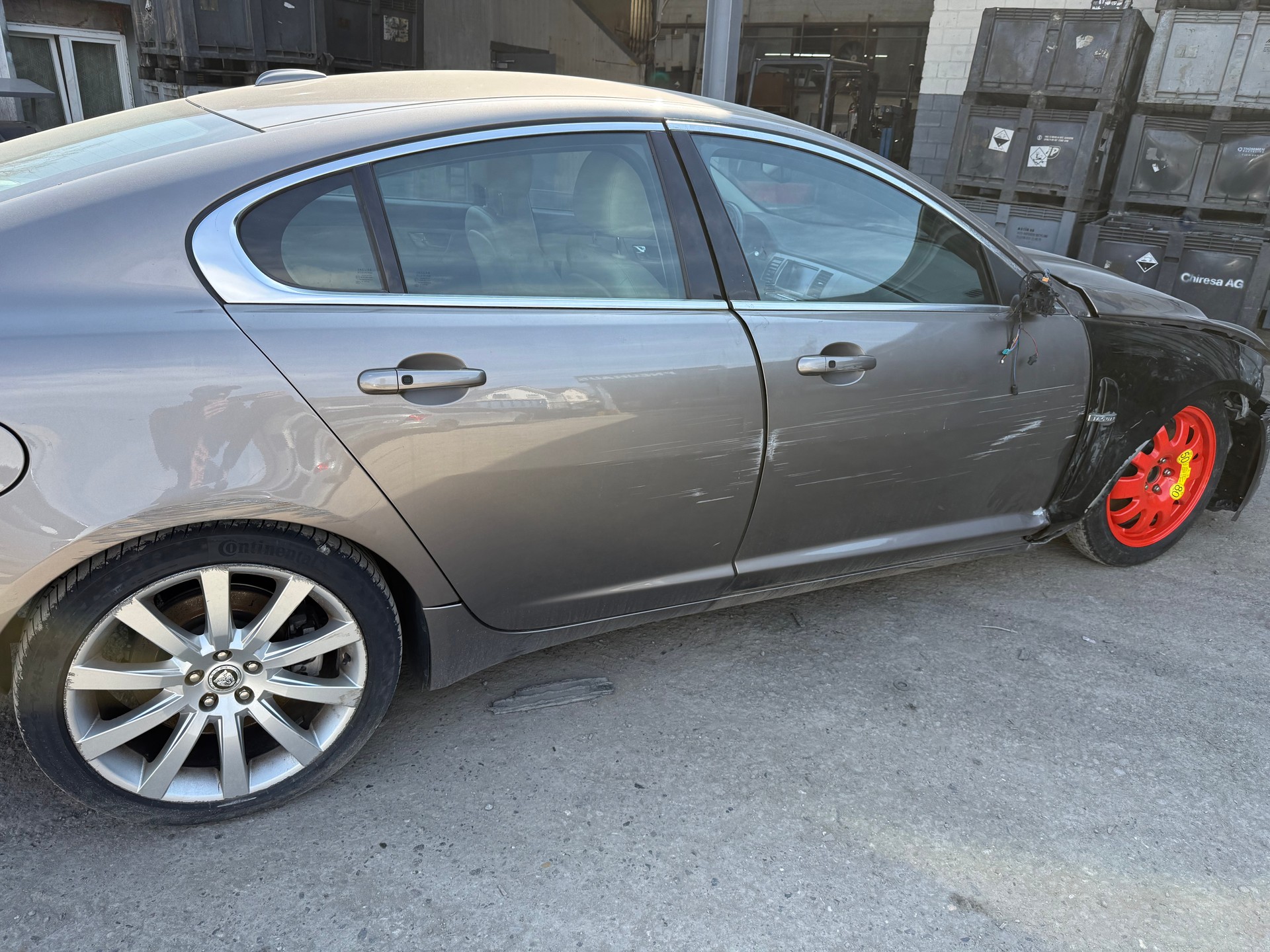JAGUAR XF 2.7d V6 Premium Luxury-image-5
