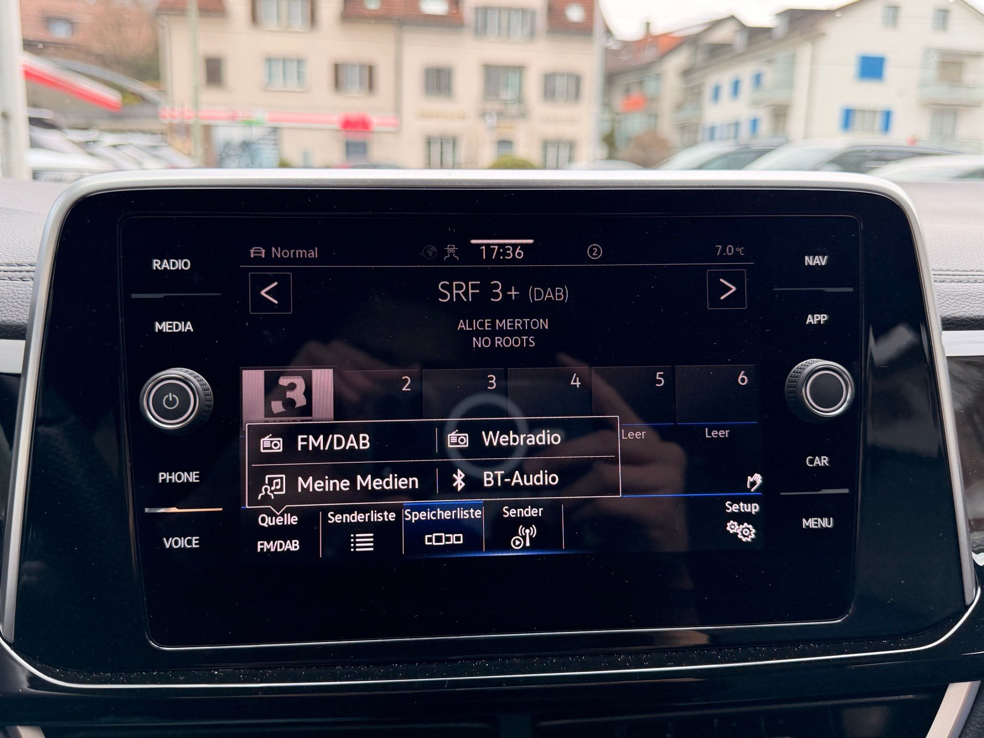 VW T-Roc R 4MOTION *** ABSOLUTER TOPPREIS ***-image-19
