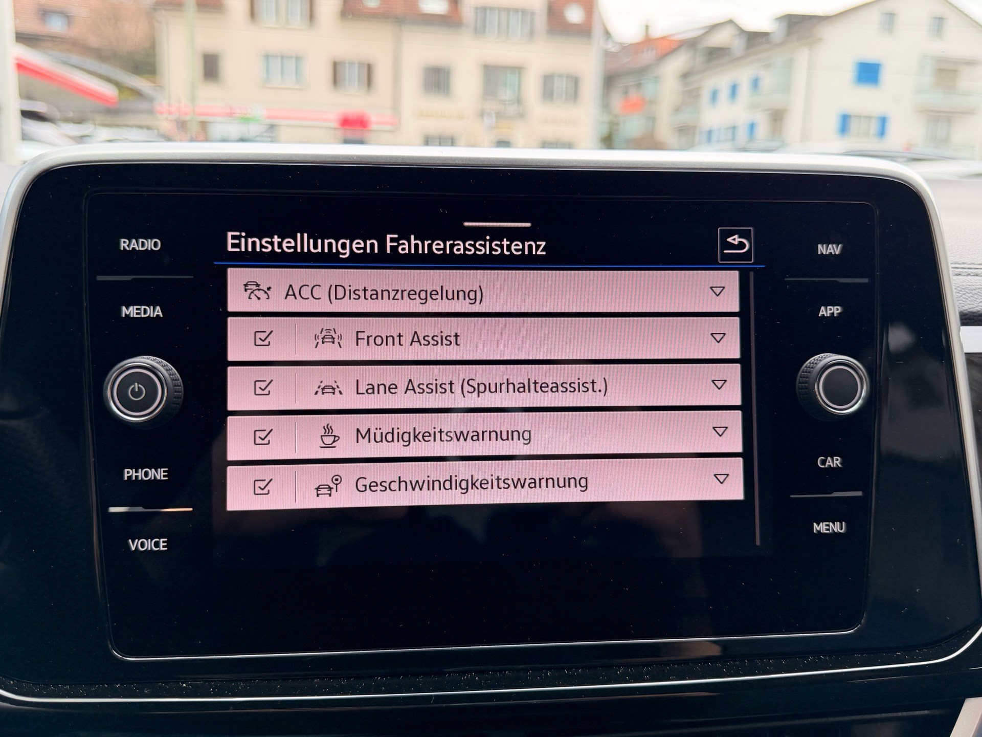 VW T-Roc R 4MOTION *** ABSOLUTER TOPPREIS ***-image-16