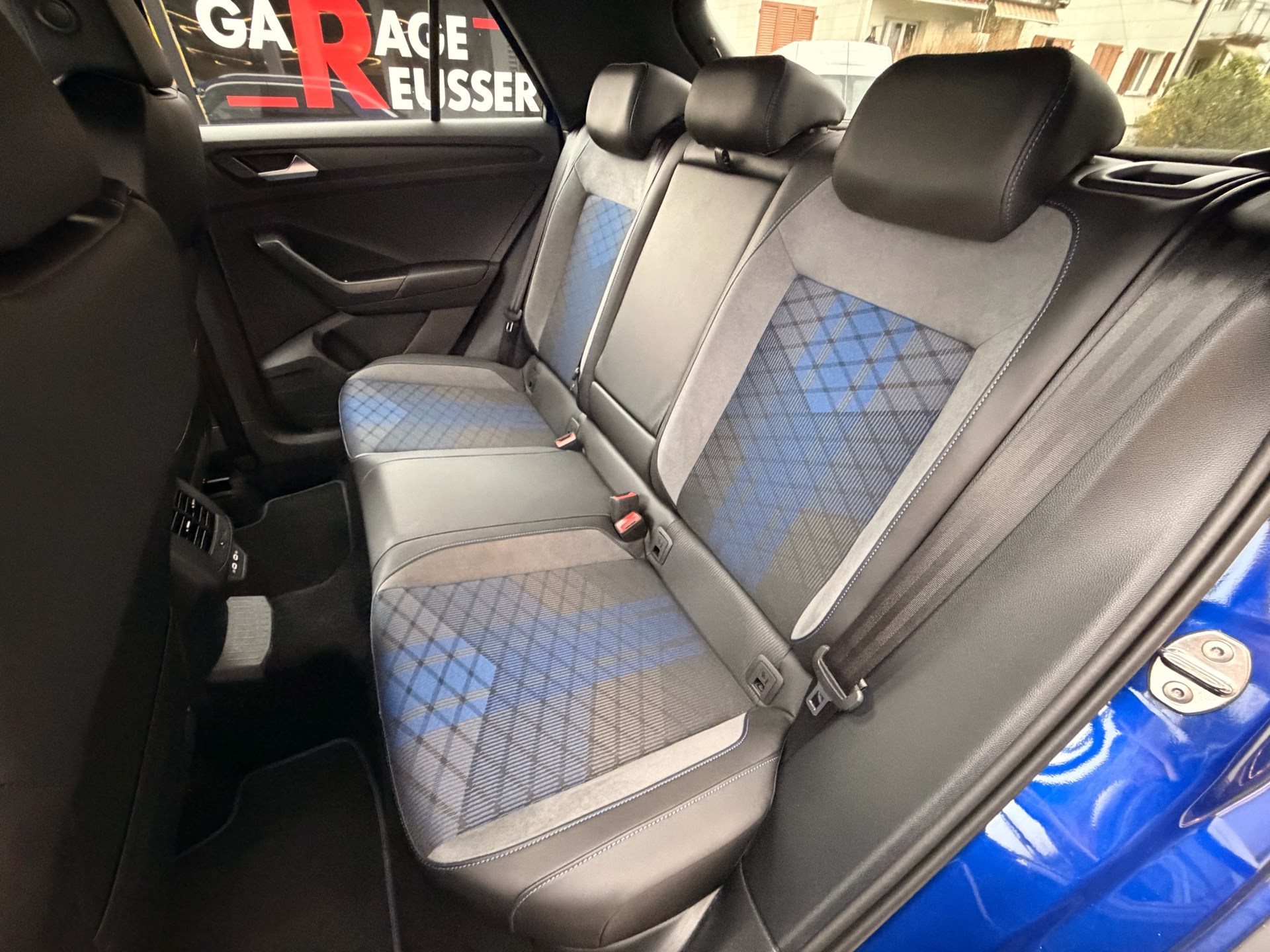 VW T-Roc R 4MOTION *** ABSOLUTER TOPPREIS ***-image-28