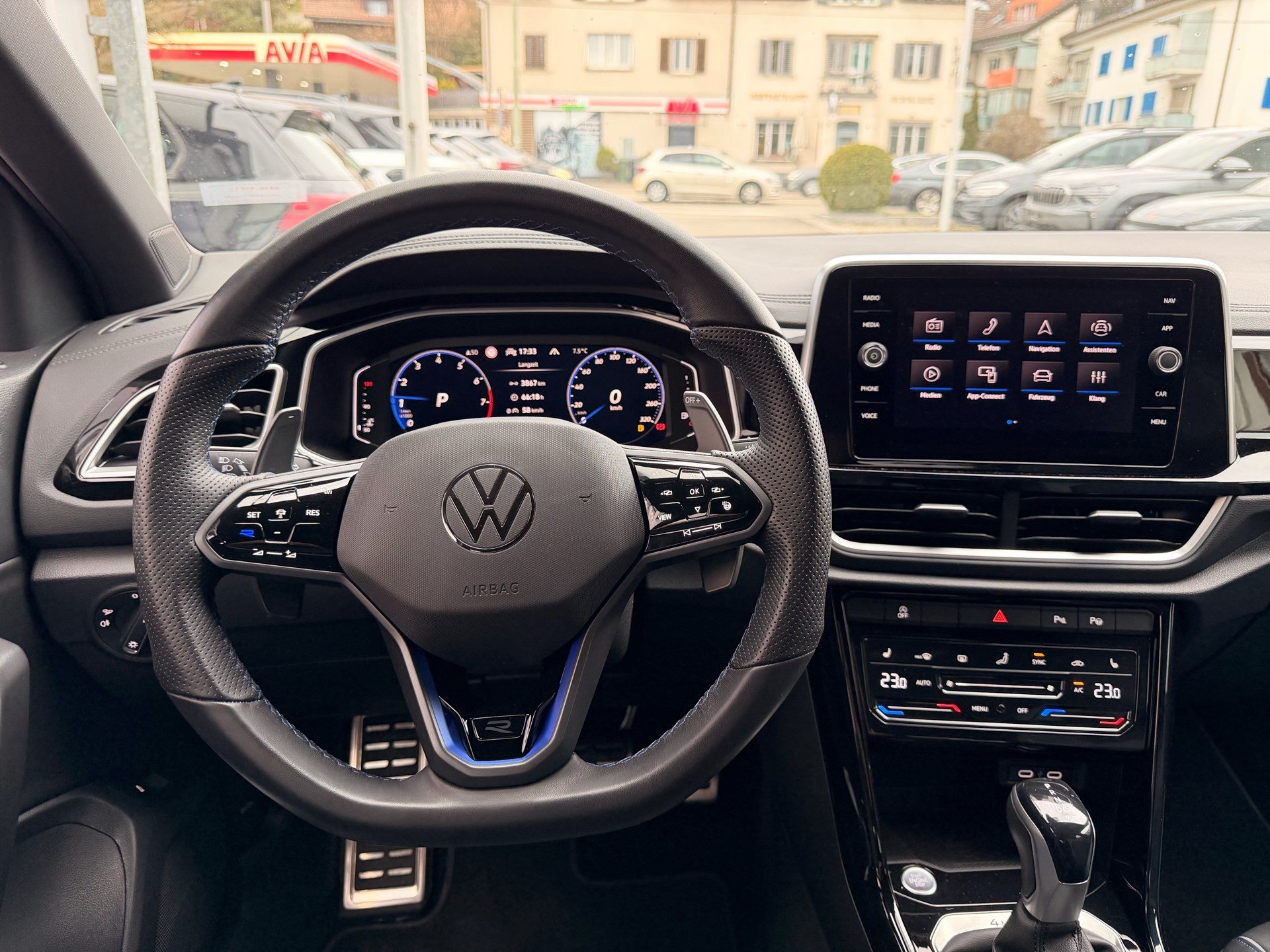 VW T-Roc R 4MOTION *** ABSOLUTER TOPPREIS ***-image-9